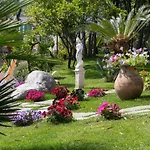 아파트호텔 Pool & Garden 로아노
