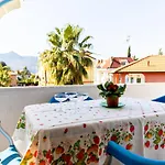 Pool & Garden 3*