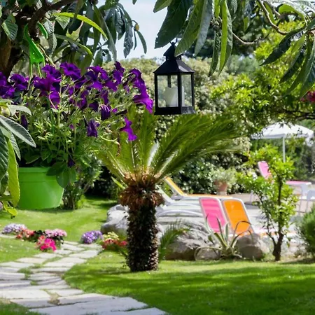 Aparthotel Pool & Garden *